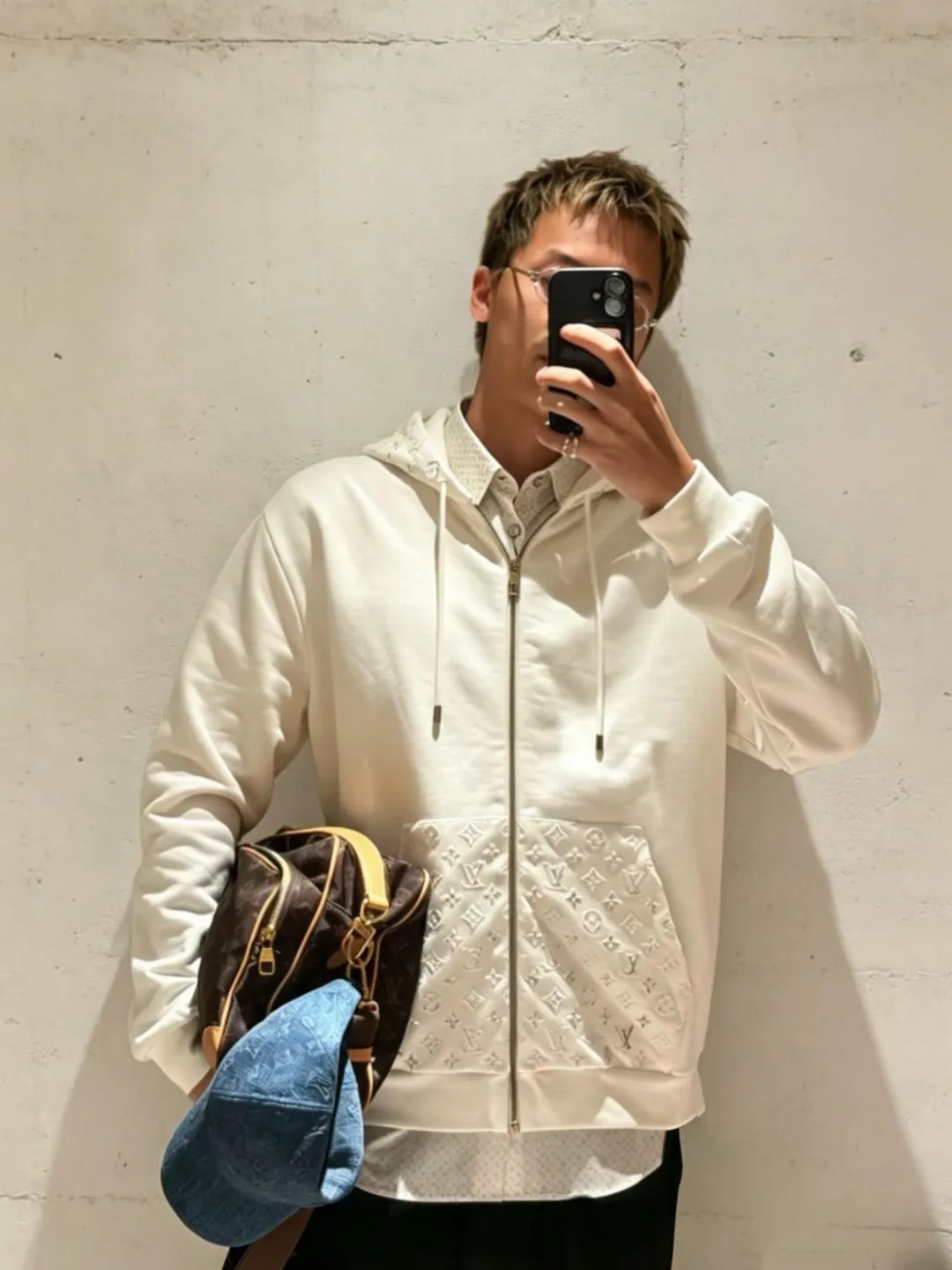 Louis Vuitton/Louis Vuitton presbyopic embossed embossed zipper hooded jacket